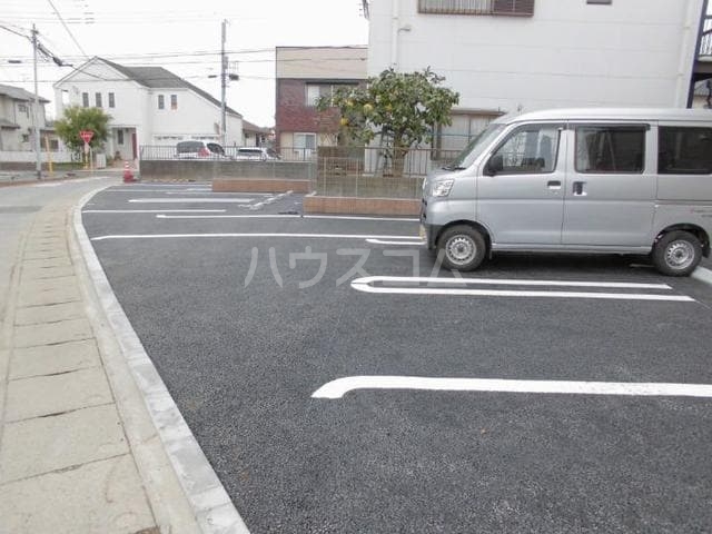 2/8 駐車場
