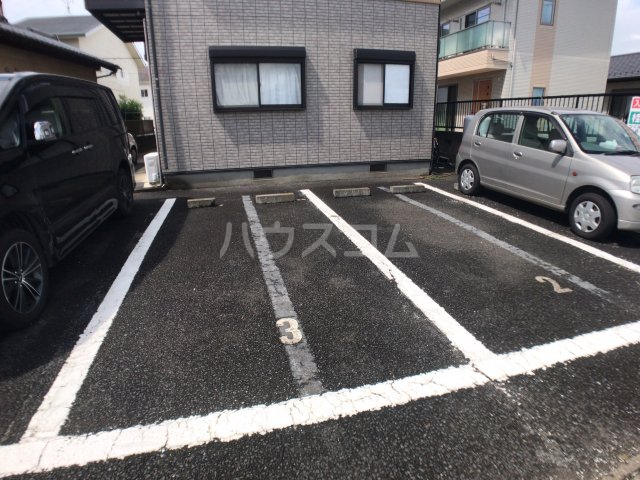 3/4 駐車場