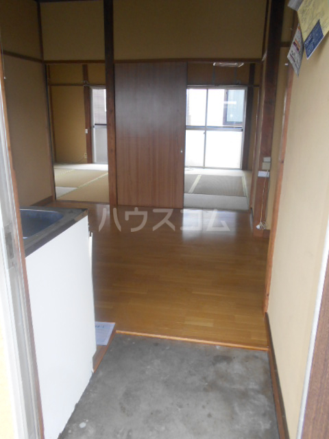 15/18 エントランス