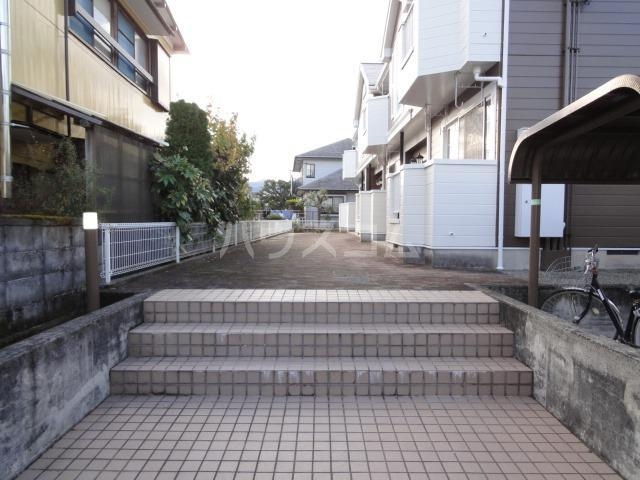 17/26 エントランス