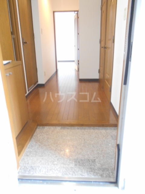 15/30 玄関
