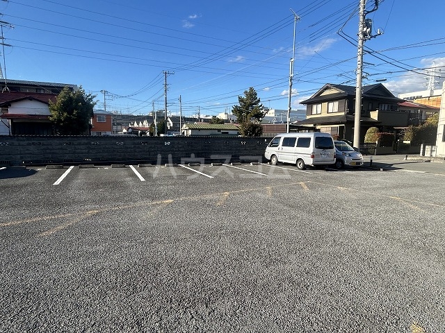 3/4 駐車場