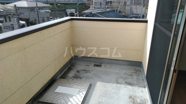 18/23 バルコニー