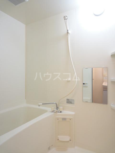 19/30 浴室