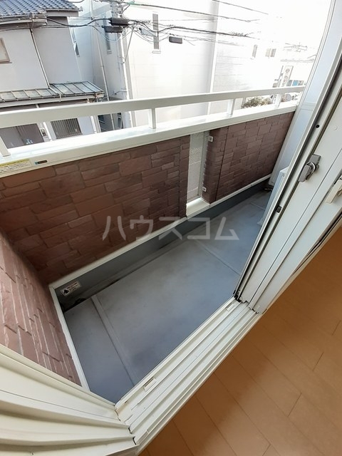 18/30 バルコニー
