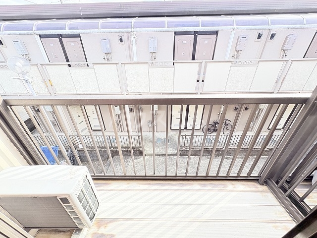 16/22 バルコニー