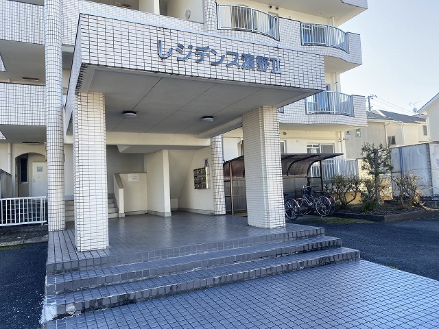 29/30 エントランス