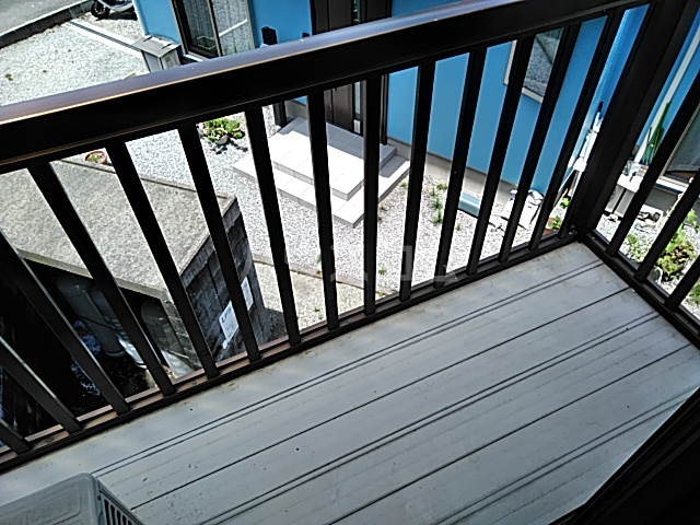 23/30 バルコニー