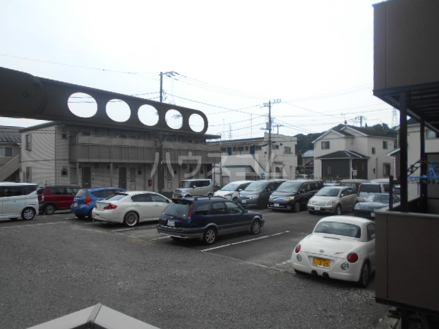 21/22 駐車場