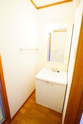 17/28 洗面