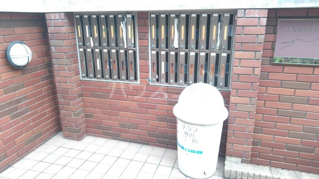 29/30 エントランス