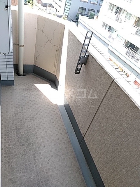 19/30 バルコニー