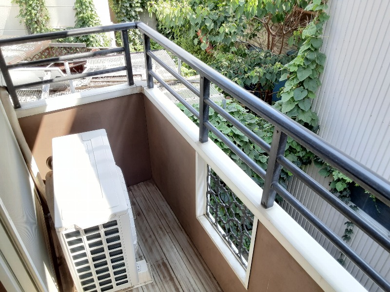18/25 バルコニー