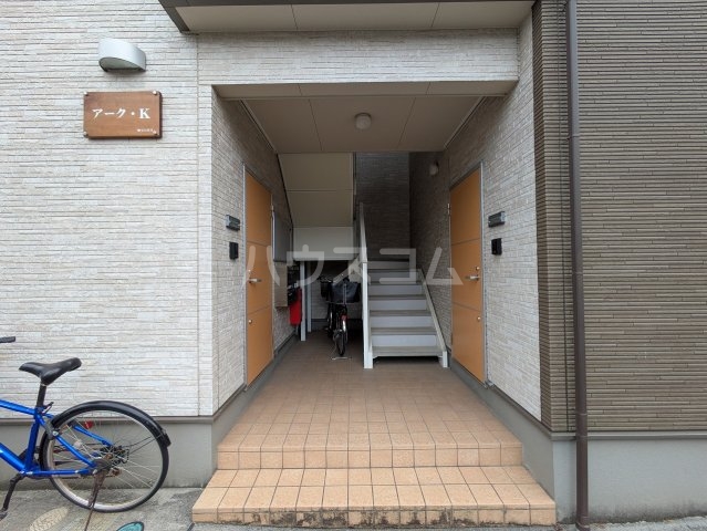 29/30 エントランス