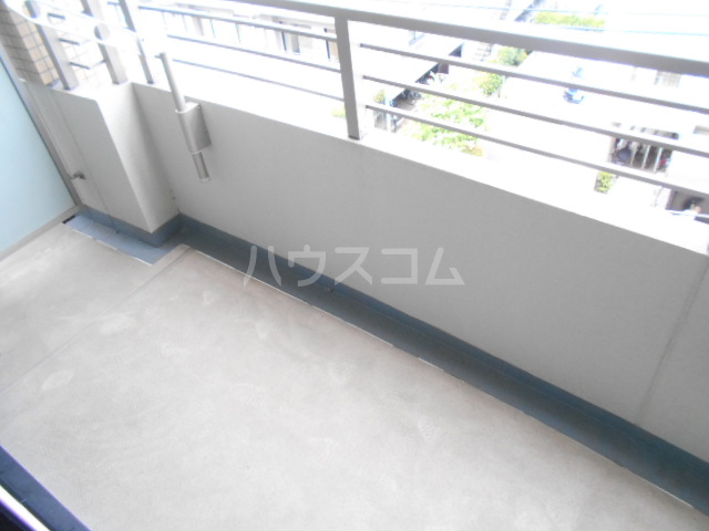 19/30 バルコニー
