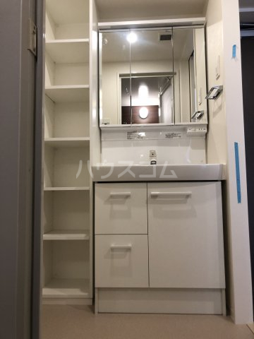 17/30 洗面