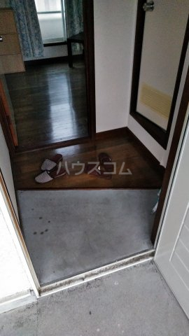 5/28 玄関