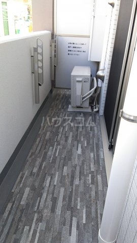 19/30 バルコニー