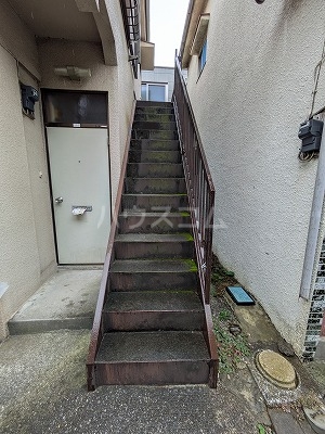 17/21 エントランス