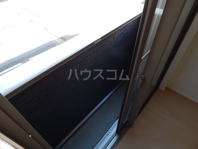 16/27 バルコニー