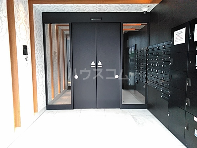 4/8 エントランス