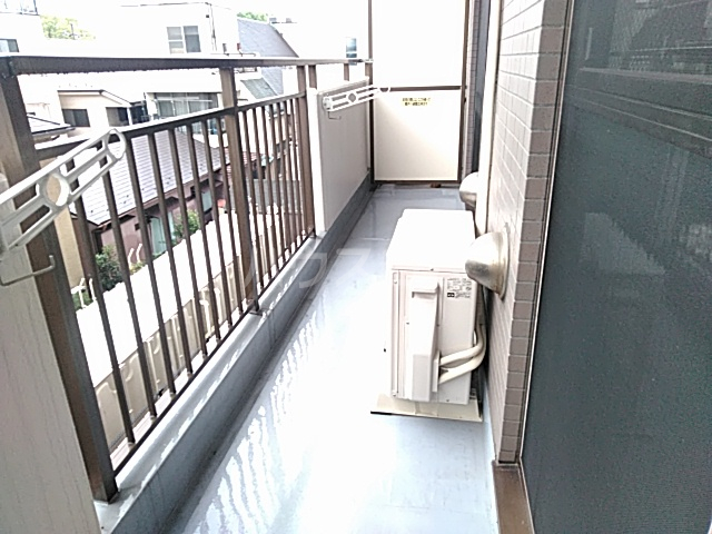 25/30 バルコニー