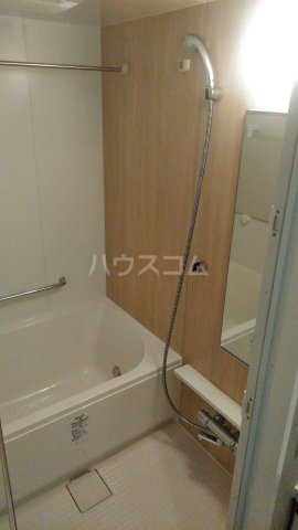 15/30 浴室