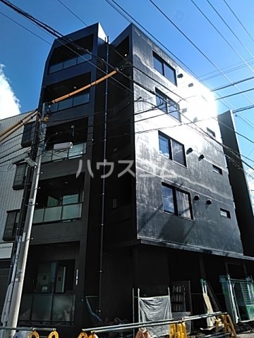 ヴェスパーマティーニ亀有の外観