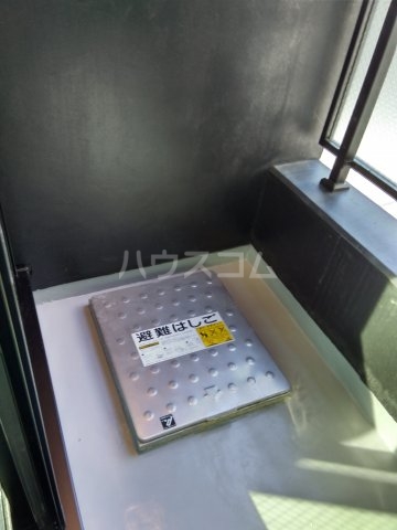 14/22 バルコニー