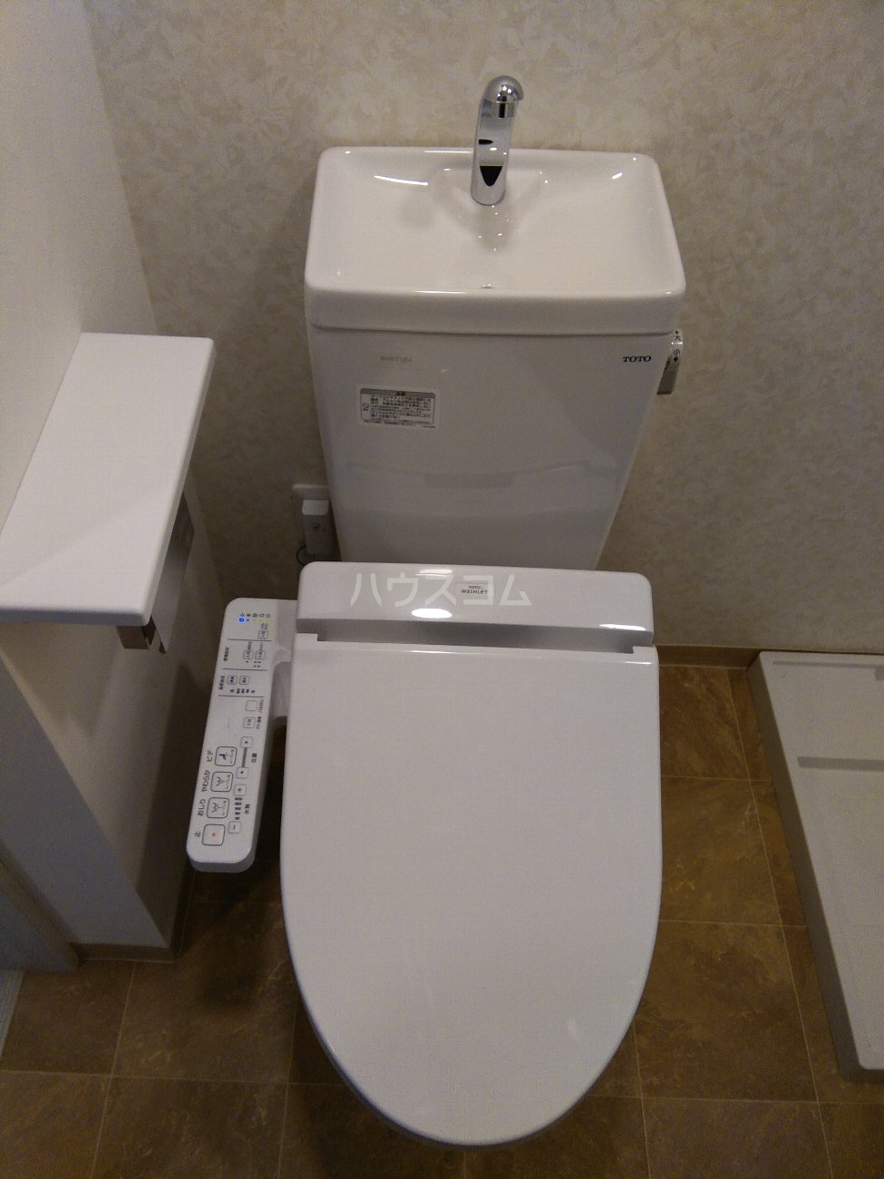 13/30 トイレ