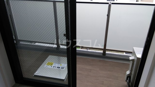 21/30 バルコニー