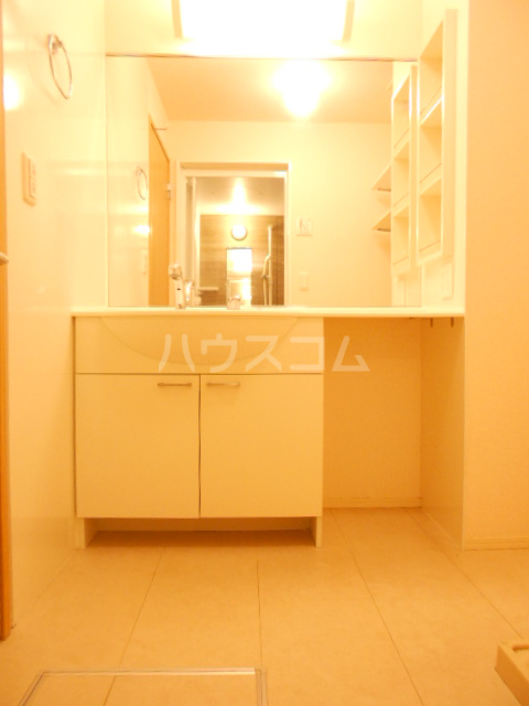 20/30 洗面