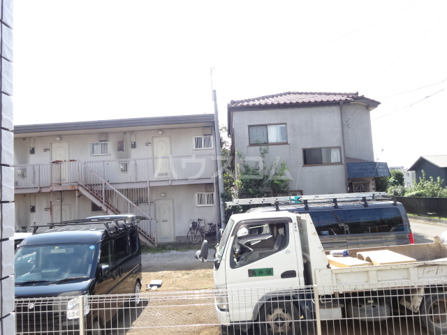 28/30 駐車場