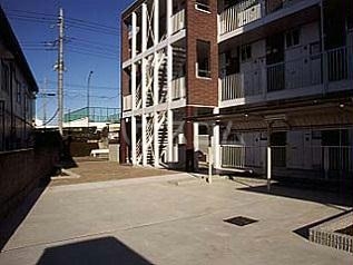 14/21 エントランス