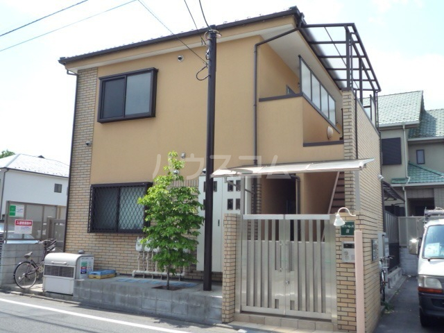 14/22 エントランス