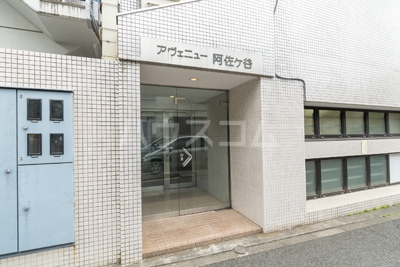 19/28 エントランス