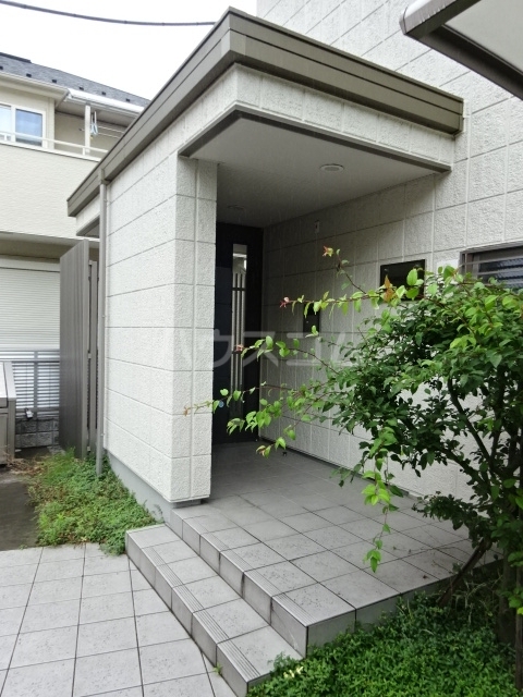 3/10 エントランス