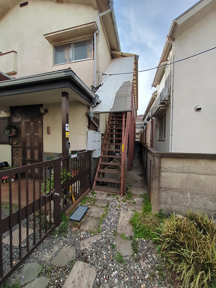 20/28 エントランス