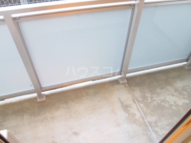 18/23 バルコニー