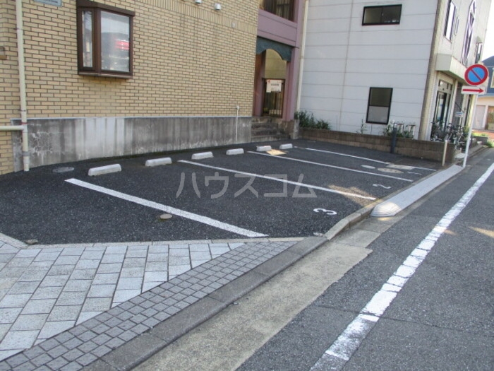 15/16 駐車場