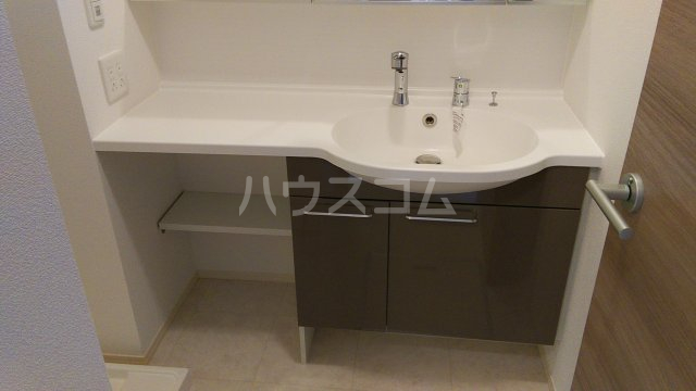 16/30 洗面