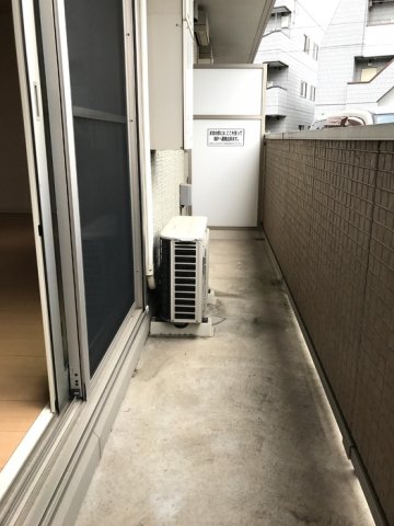 14/27 バルコニー