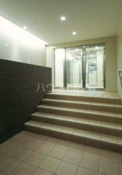 15/24 エントランス