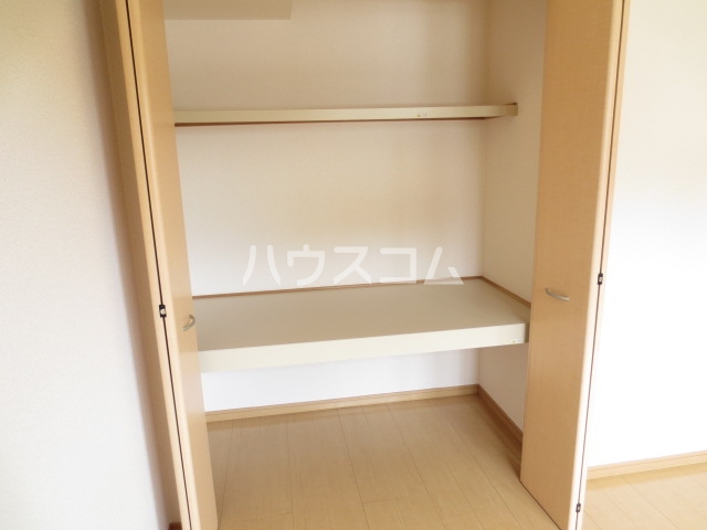 13/29 収納