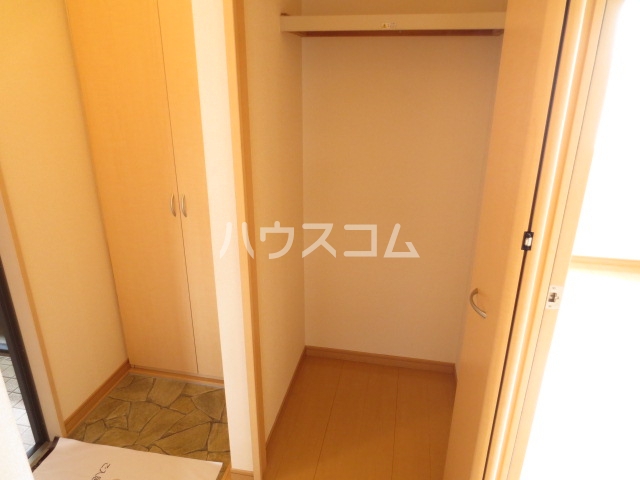 14/29 収納