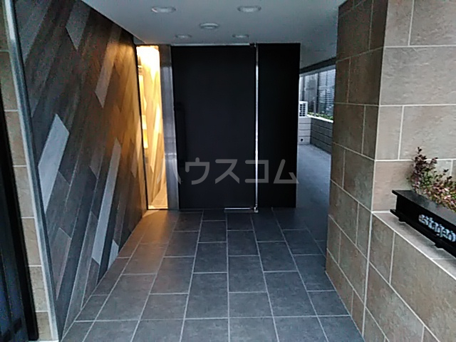 17/24 エントランス