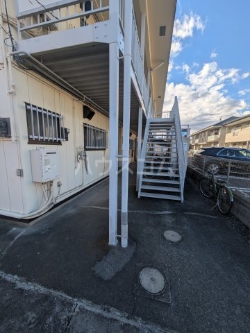 19/25 エントランス