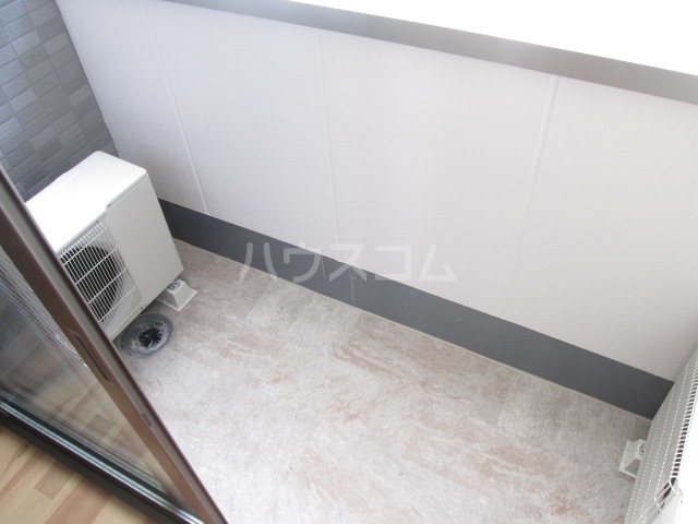19/29 バルコニー