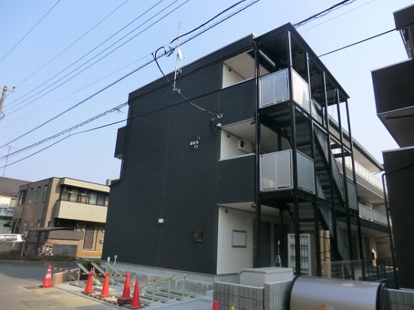 2/30 外観