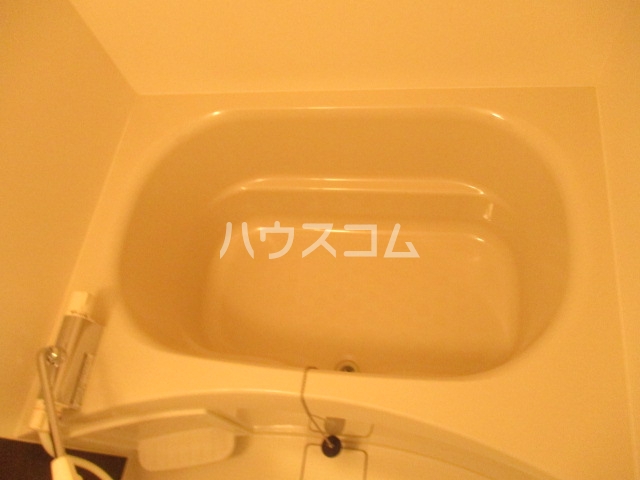 17/30 浴室